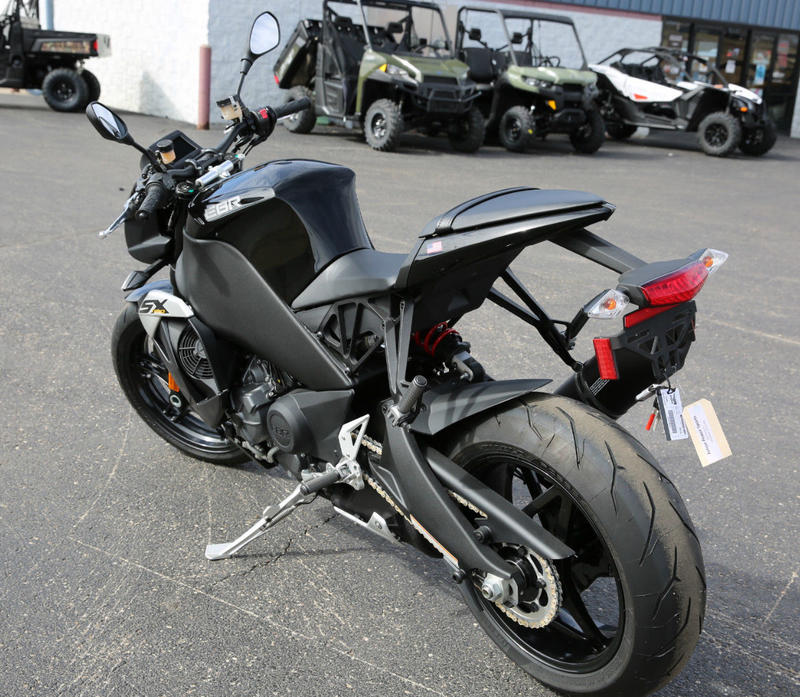 20170313_221826000_iOS