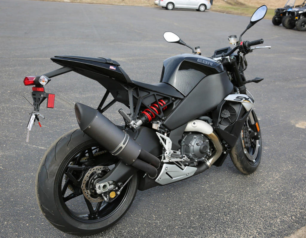 20170313_221840000_iOS