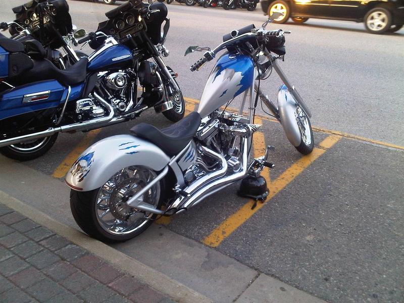 IMG00143-20100527-2028 (Custom)