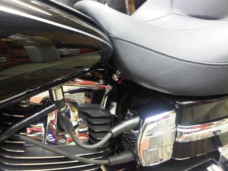 Filler_valve_under_seat